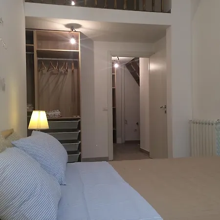 Apartment Camilla Rom